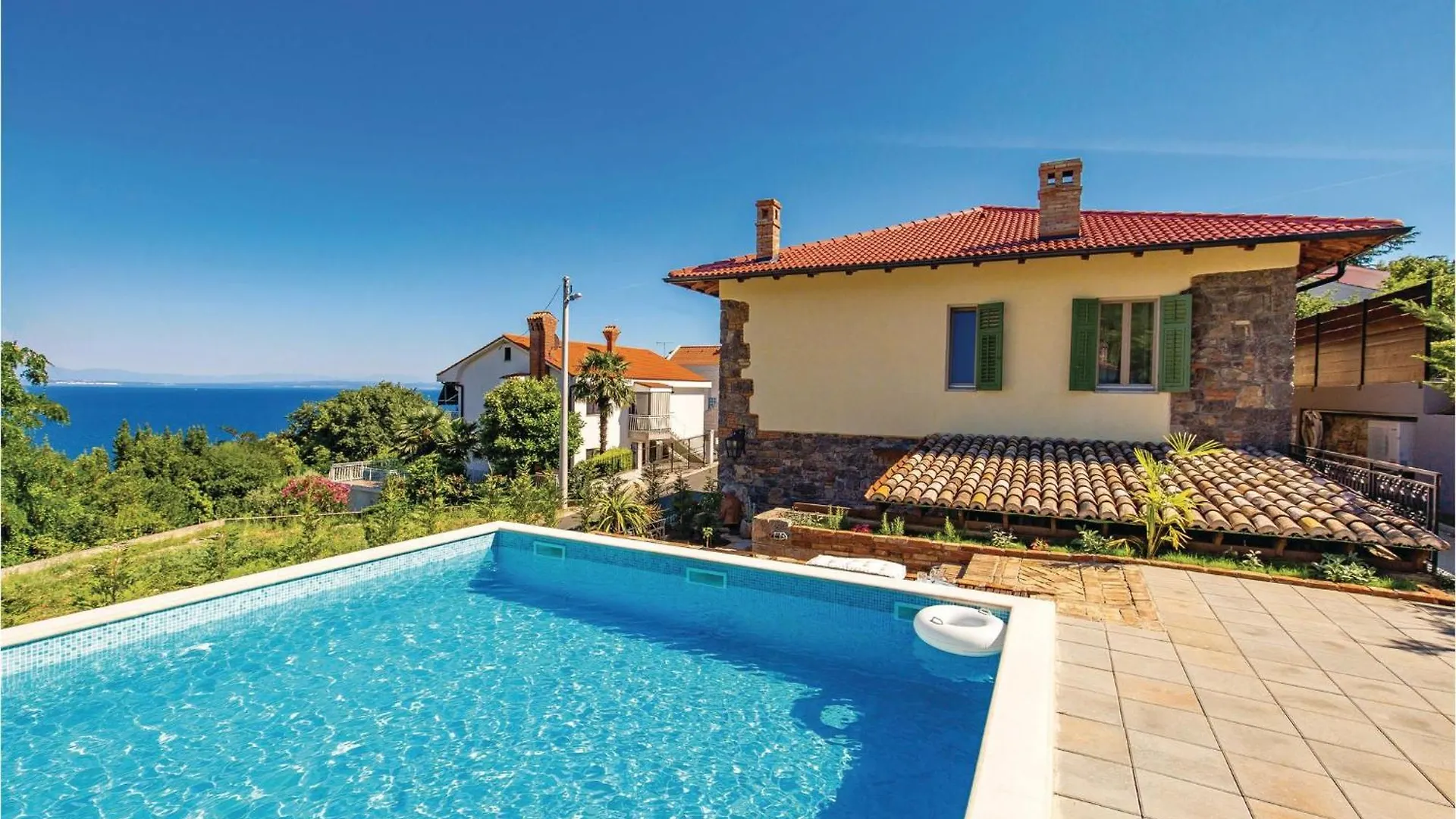 Holiday home Amazing Home In Icici With Outdoor Swimming Pool