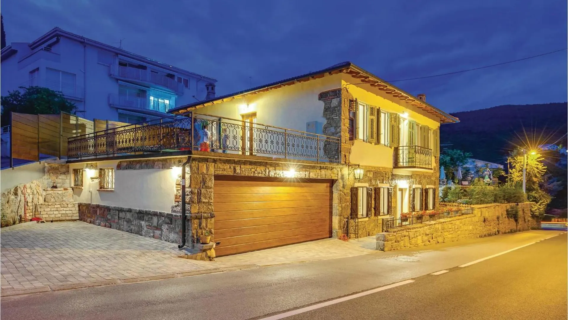 Holiday home Amazing Home In Icici With Outdoor Swimming Pool