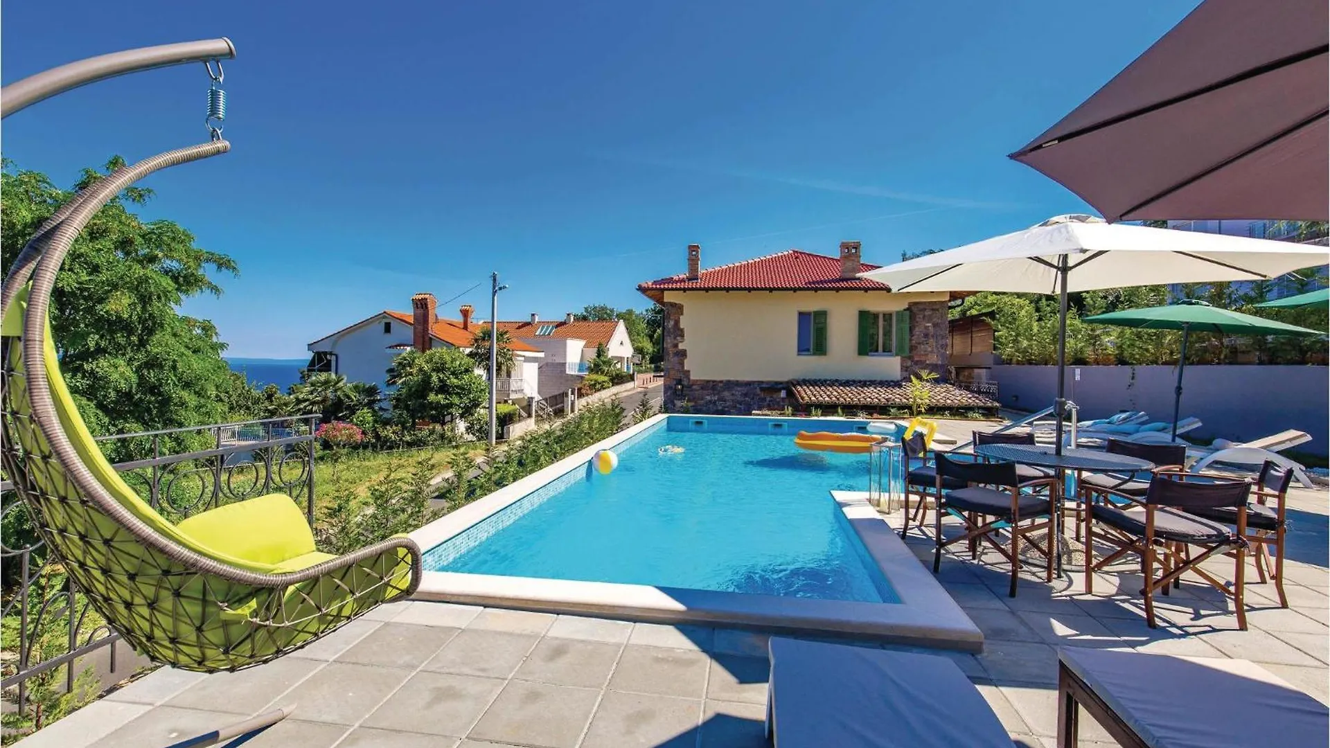 Holiday home Amazing Home In Icici With Outdoor Swimming Pool