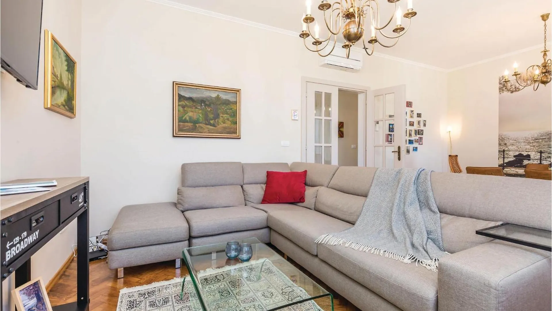 Holiday home Amazing Home In Icici With Outdoor Swimming Pool